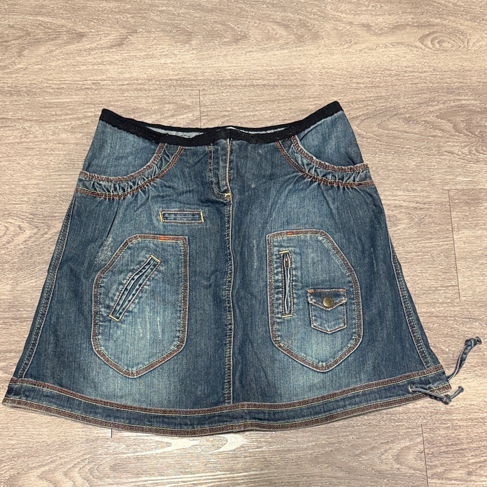 Moschino Jeans Women’s Blue Denim Skirt with Pocket Details